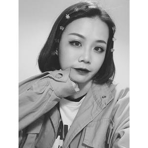 关小雨爆衣服的视频
